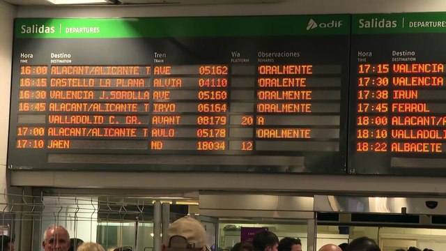 Incidencias en Chamartín: Renfe y Adif piden disculpas mientras Madrid señala al Gobierno