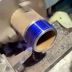 How to fix broken excavator front wheel hub