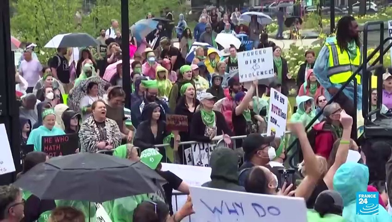 Harris habría conseguido delegados suficientes para ser la candidata demócrata