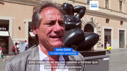 Roma invadida por figuras volumosas de Botero