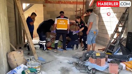İnşaattan düştü, bacağına demir saplandı