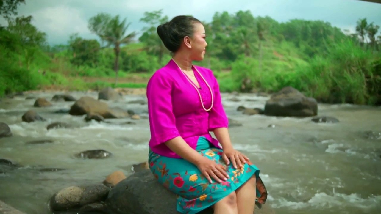 Romantic Love Song in Bengali I চাঁদের আলো চাঁদের আলো I #musicvideo