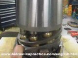 Hydraulics_How a hydraulic transmission piston pump works