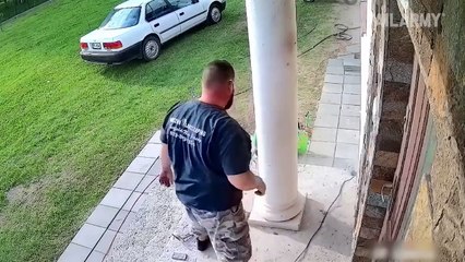 Idiots Across the Globe - Funniest Fails on Earth