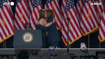 Harris, "Trump vuole riportare indietro il Paese"