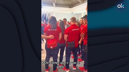 El gesto viral de un deportista olímpico ante Pedro Sánchez en la recepción en Moncloa
