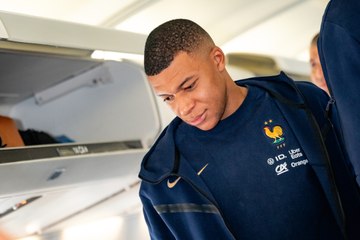 Une journée avec... les Bleus avant la 1/2 finale de l'Euro 2024