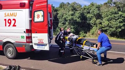 Forte colisão entre BMW e Range Rover deixa três pessoas feridas na BR-277