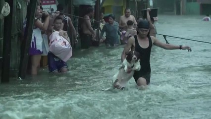 필리핀, 태풍 '개미'로 홍수·산사태...13명 사망 / YTN