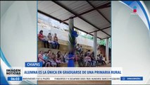 Alumna es la única en graduarse en una escuela rural en Chiapas