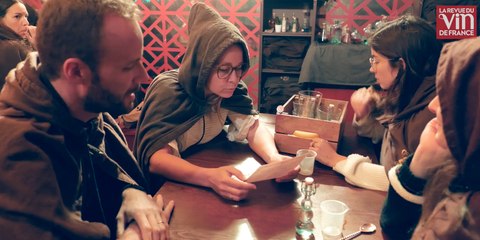 Capes, cocktails et énigmes : une expérience immersive inoubliable à Paris