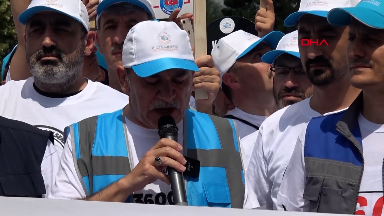 Memurların yürüyüşüne polis izin vermedi