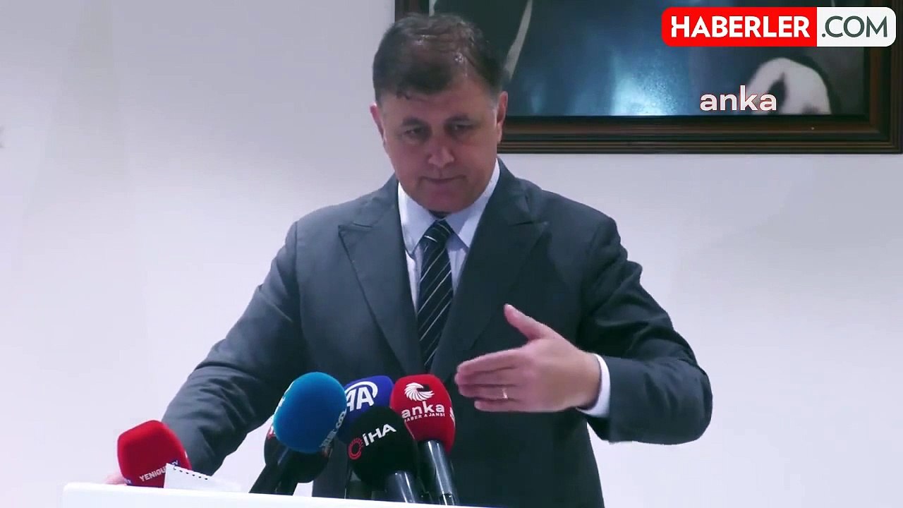 İzmir Büyükşehir Belediye Başkanı Cemil Tugay: Geçmiş dönemde yapılanları görmüyor değiliz