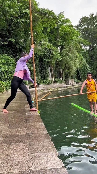 Non-human beings Tengai Yuten, Setsuna is Naga Heng #Travelling on the water #抖音记录Huichuan District Dokchu Drifting on the water Driving around the world #Daily life #Dangerous movement