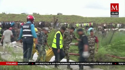 Avión se estrella en aeropuerto de Nepal; recuperan 18 cuerpos