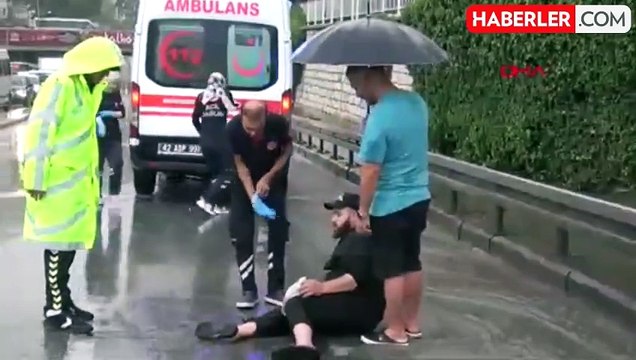 Konya'da Sağanak Yağış: Alt Geçitler Suyla Doldu, Motosiklet Sürücüsü Yaralandı