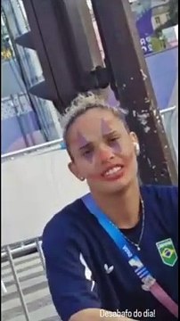 Olimpíadas Paris: Rayssa Leal se revolta e reclama ter sido esquecida em pista de skate; entenda