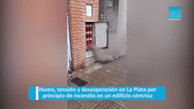 Humo, tensión y desesperación en La Plata por principio de incendio en un edificio céntrico