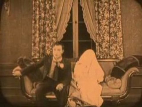 Buster Keaton - The Haunted House (1921)2/2