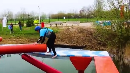 TOTAL WIPEOUT CHALLENGE vs MY SISTER & BRO