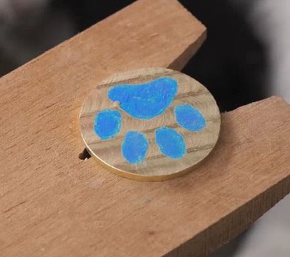 Spoil your furry friend with these creative DIY crafts for pets!