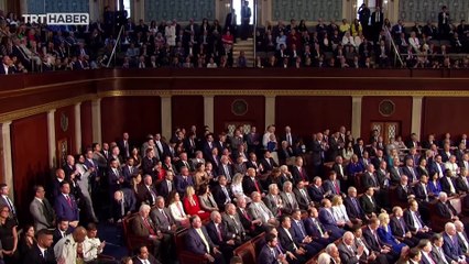 İnsanlık adına kara bir gün: ABD'de katliam ayakta alkışlandı