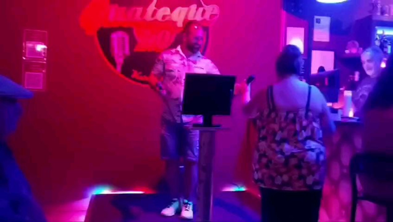 Cante y Copla                              (Toñi Miranda y Alexis Molero) Pasodoble con aires de verdiales, 2023                                             Letra: José Medina De Vicente Música: Antonio Carmona Martínez alias "Tony Carmona Mar"