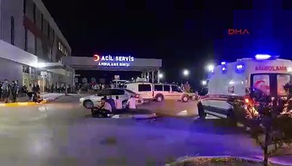 Gruplar birbirine girdi: Belediye başkanı da yaralandı