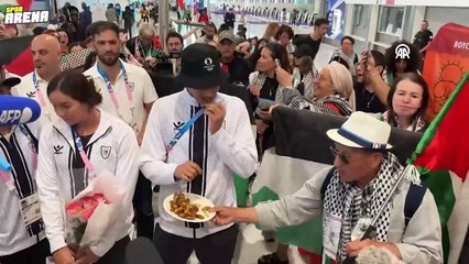 Filistinli sporcular, Paris'te coşkuyla karşılandı