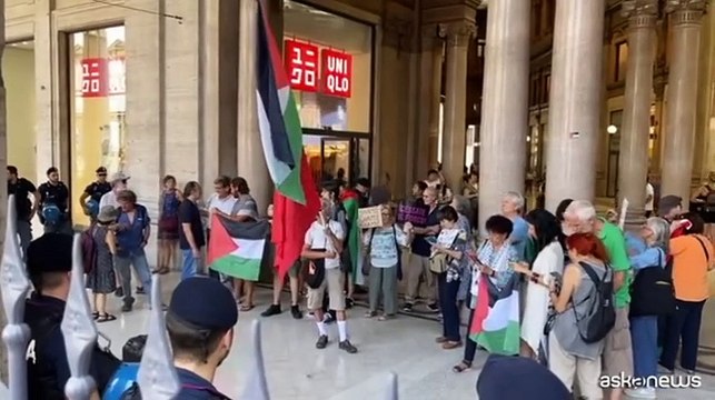 Herzog a Roma, manifestazione pro-Palestina davanti a Palazzo Chigi
