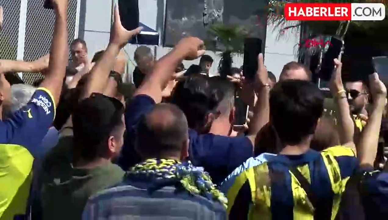 Türk futbol tarihine geçti! Fenerbahçe, Youssef En-Nesyri için ödenen bonservis bedelini açıkladı