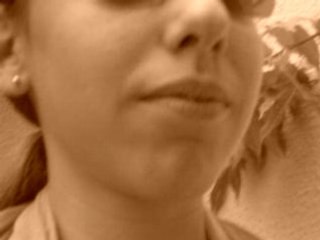 La poupée qui fait non