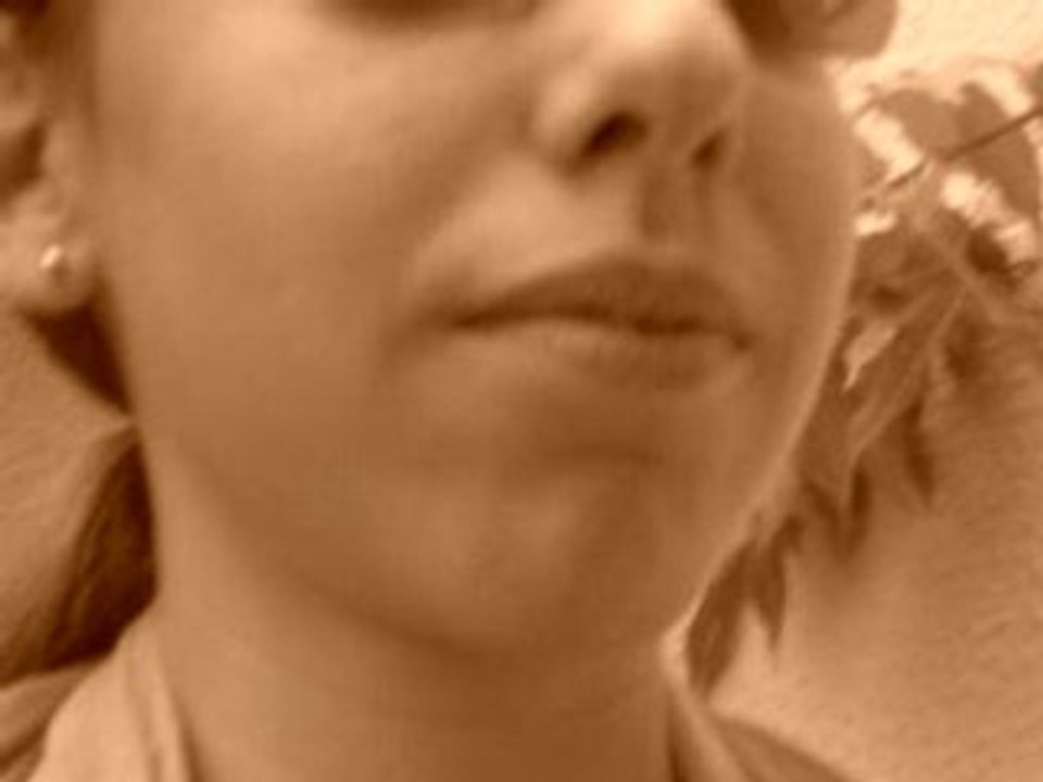 La poupée qui fait non