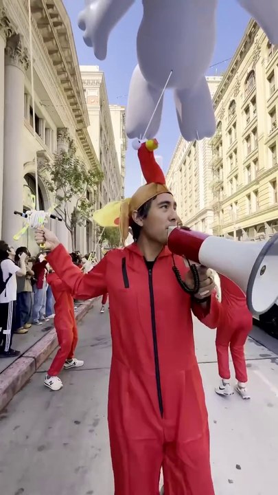 Why_did_they_let_go_of_the_BALLOON!_(1080p)