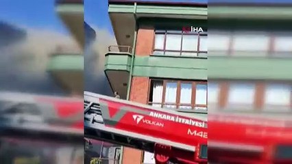 Ankara'da çıkan yangında mahsur kalan çocuk kendini böyle korudu