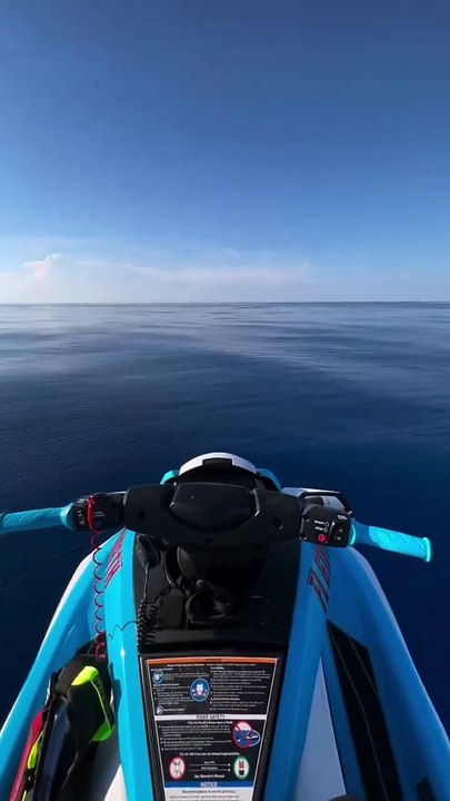 Just lost in the middle of the ocean