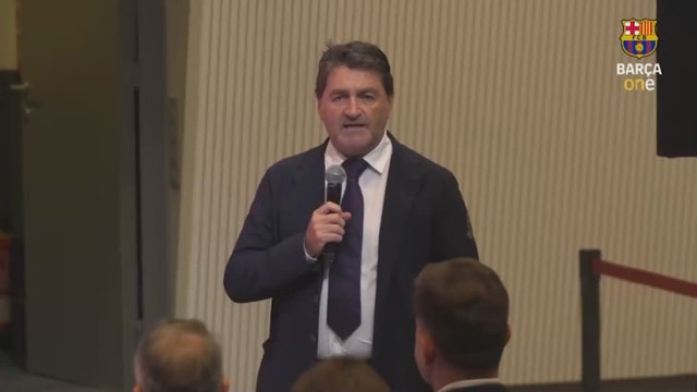 PRESENTACIÓN COMPLETA de HANSI FLICK como ENTRENADOR del FC BARCELONA