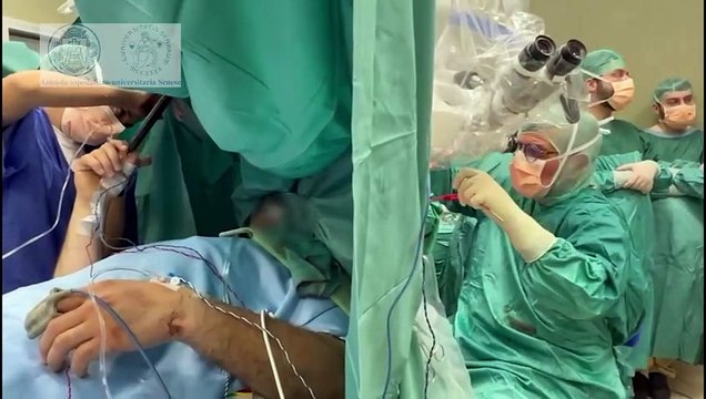 Siena, tumori al cervello asportati con i pazienti svegli e collaboranti