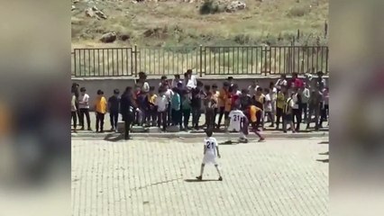 Turnuvanın tek kızı olan Gül’ün attığı gol sosyal medyada gündem oldu