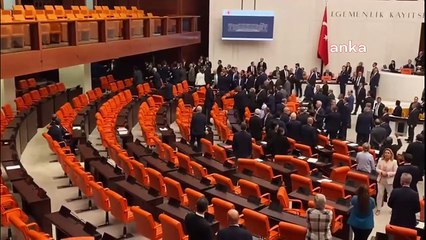 Meclis’te ortalık savaş alanına döndü: MHP ve İYİ Partili vekiller kavga etti