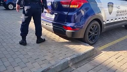 Homem é detido pela Guarda Municipal com pedras de crack na Rodoviária