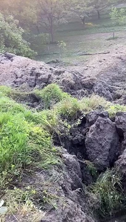 Des mètres cubes de terre...