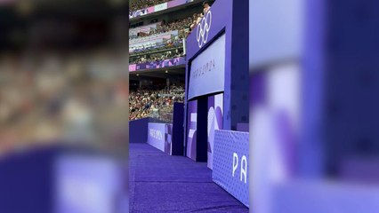 Los abucheos de los franceses en la salida de Argentina #Paris2024