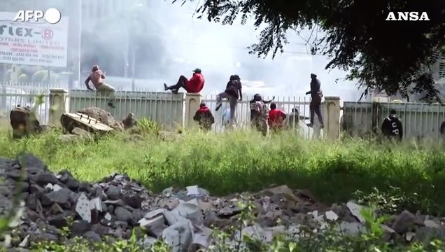 Nuove proteste in Kenya, un dimostrante morto e diversi feriti