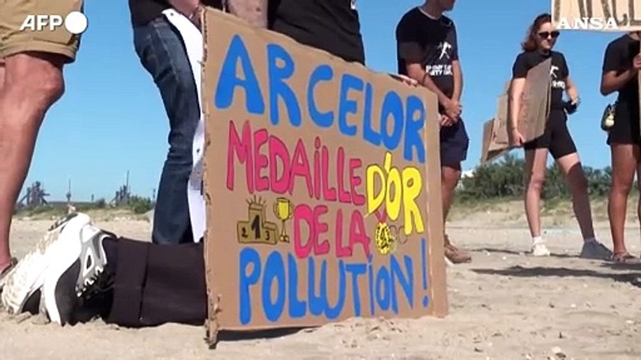 Parigi 2024, manifestazione contro Arcelor sponsor delle Olimpiadi