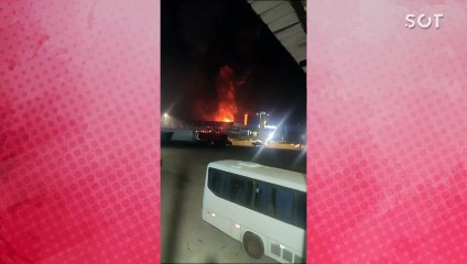 Toledo em chamas: Incêndio de grandes proporções devasta empresa de pneus