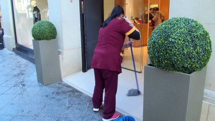 El paro baja en 222.600 personas y la ocupación alcanza un nuevo récord