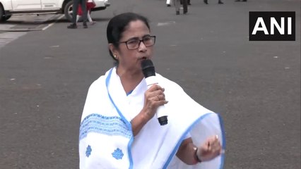 আর্থিক বঞ্চনা থেকে দেশ ভাগ, সবকিছু নিয়ে নীতি আয়োগের বৈঠকে কথা বলব: Mamata Banerjee