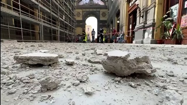 Tragedia sfiorata nella Galleria Principe di Napoli