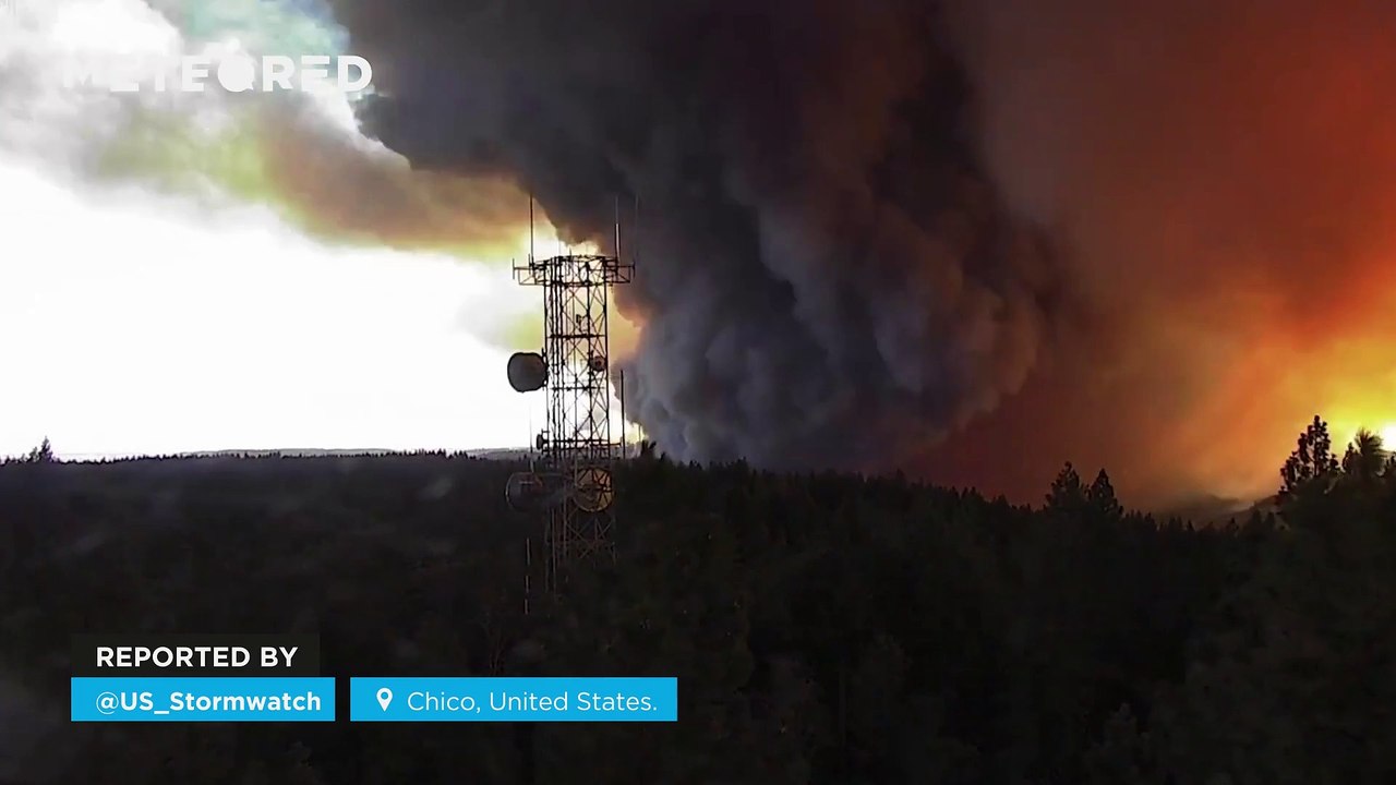 A terrifying forest fire spreads through Chico, United States.